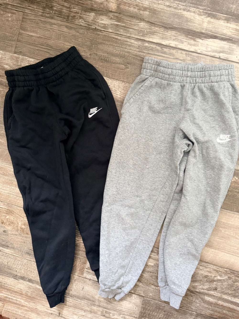 Youth Small Nike Joggers!